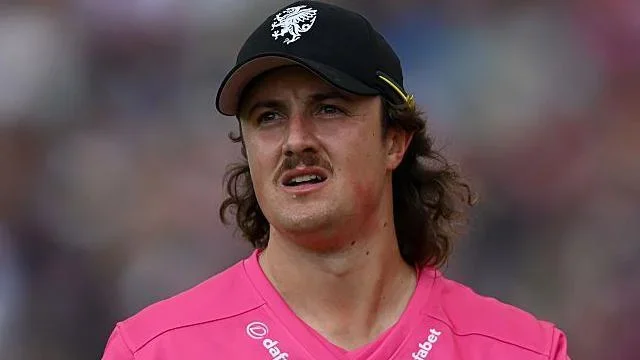 Tom Kohler-Cadmore in action for Somerset